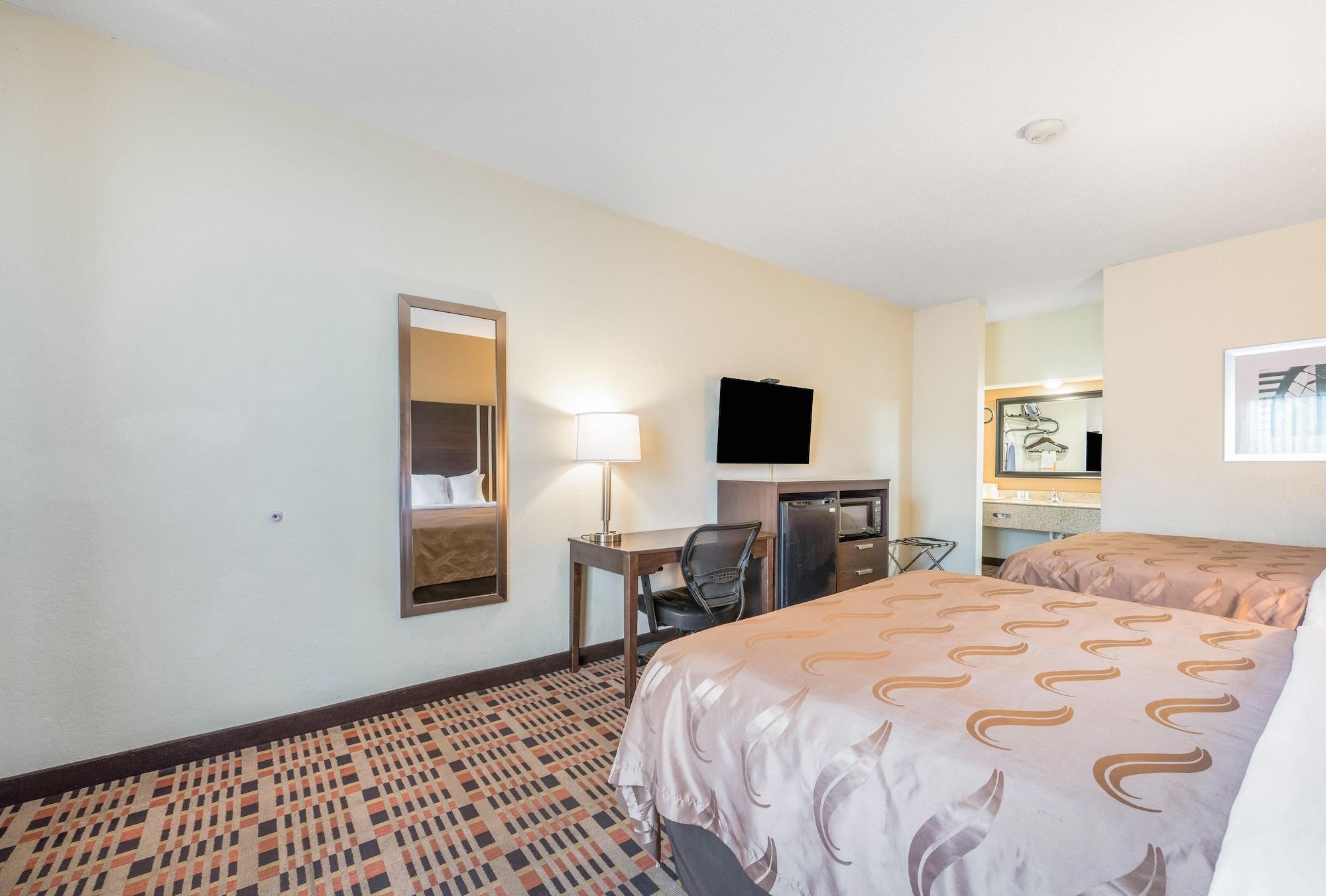 Quality Downtown Inn