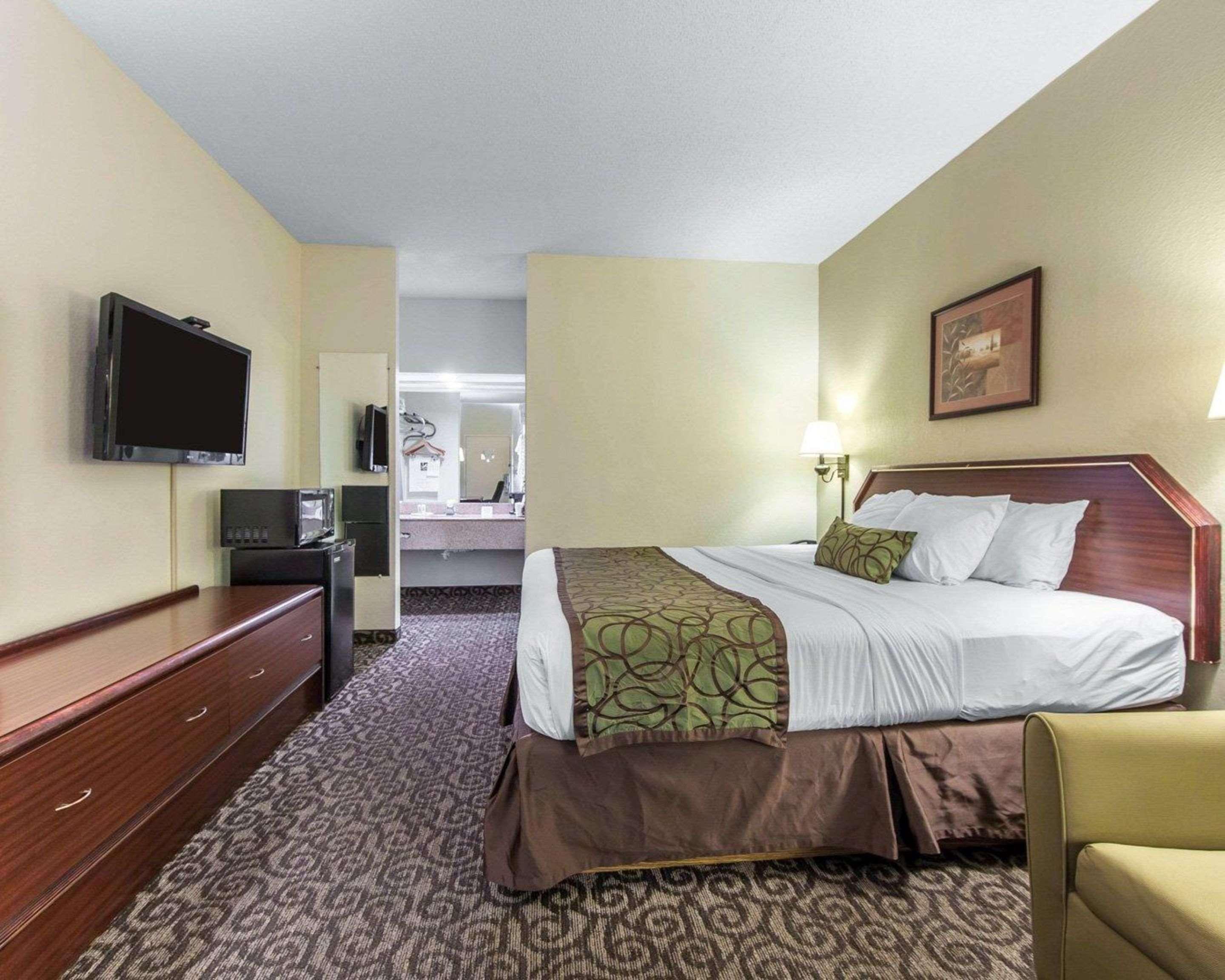 Quality Downtown Inn