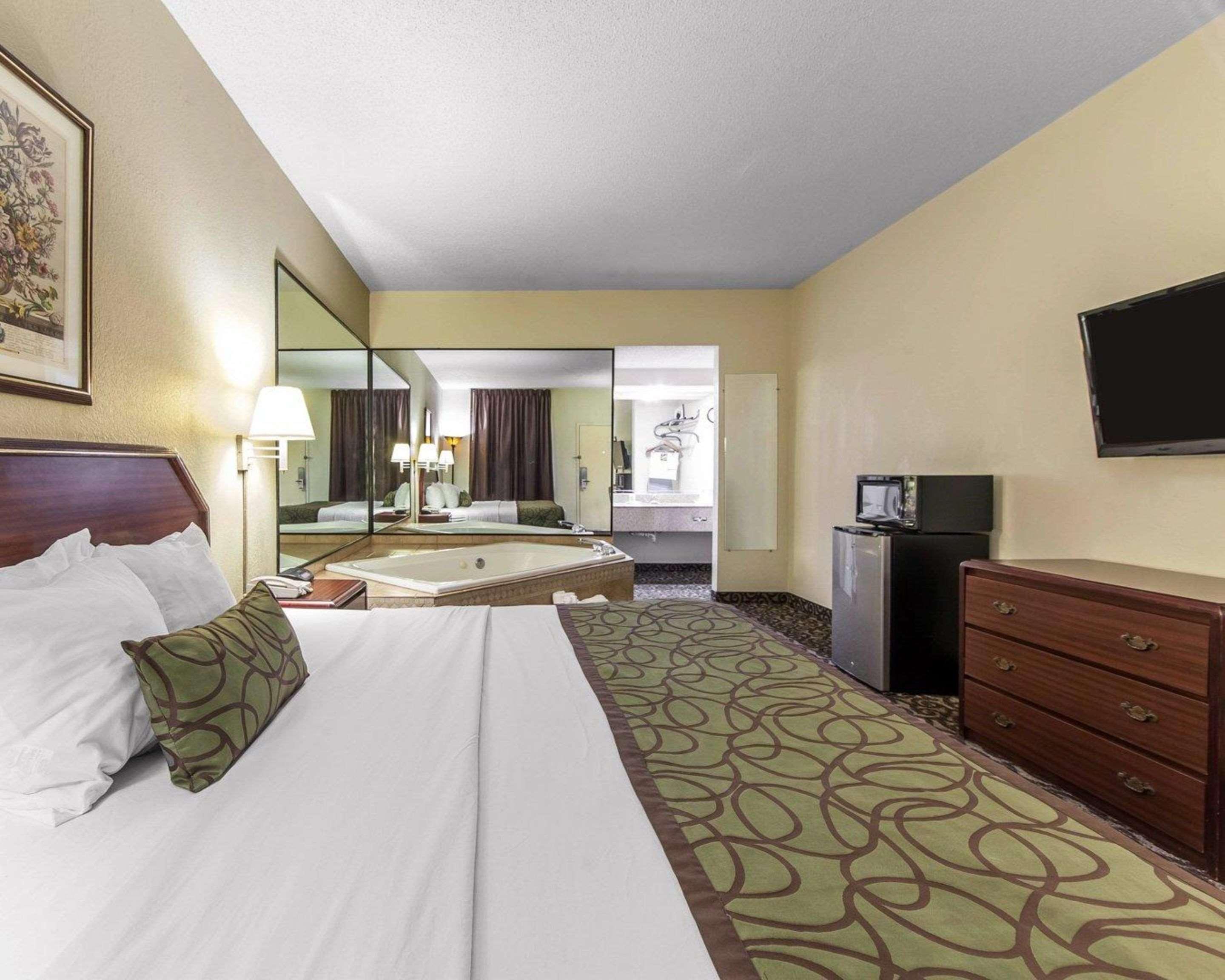 Inn Quality Downtown